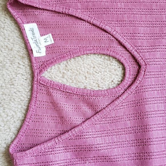 FULL CIRCLE TRENDS Lace Pleplum Top - Picture 10 of 10